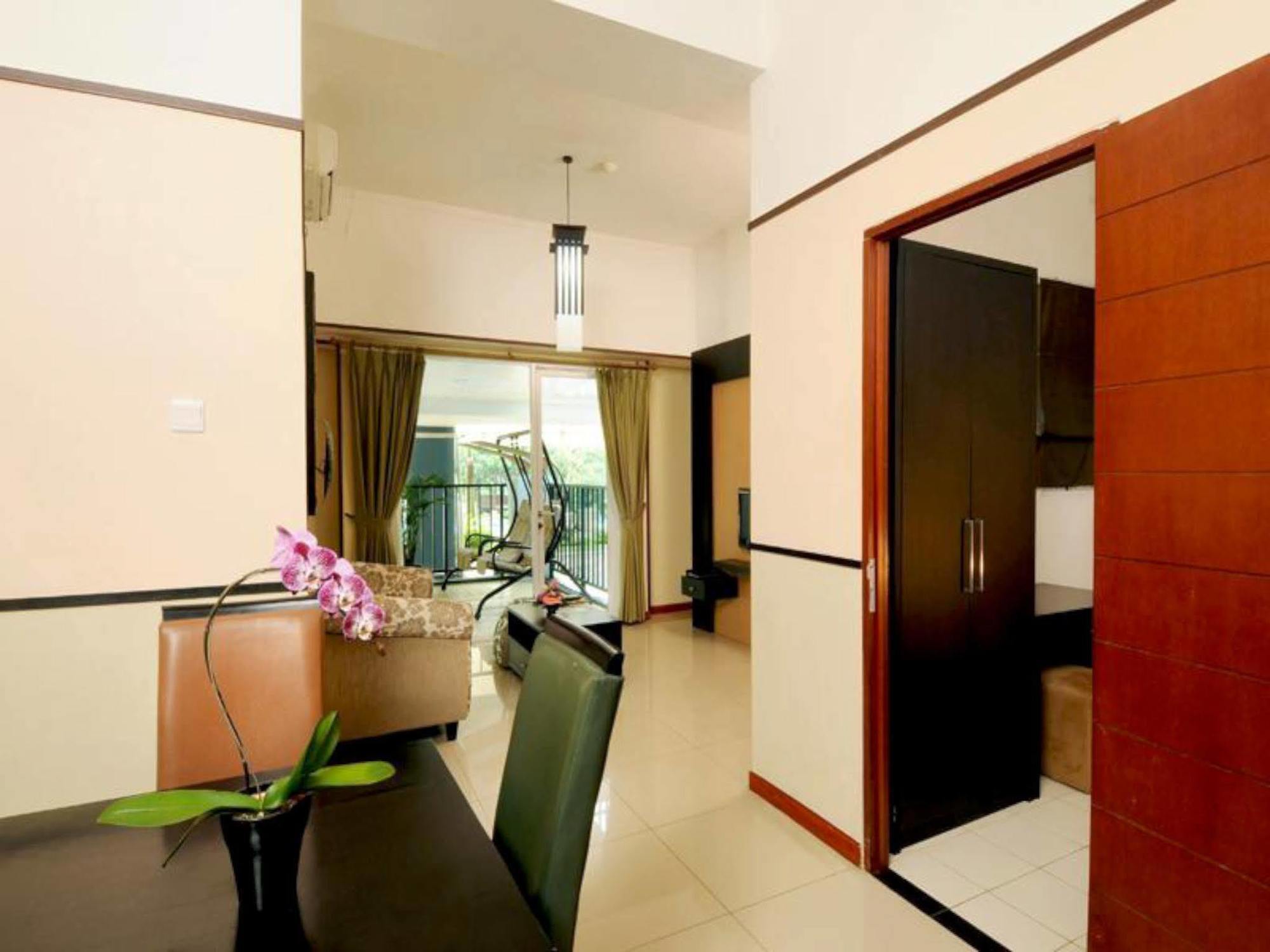 Marbella Suites Bandung Cimenyan Exteriör bild