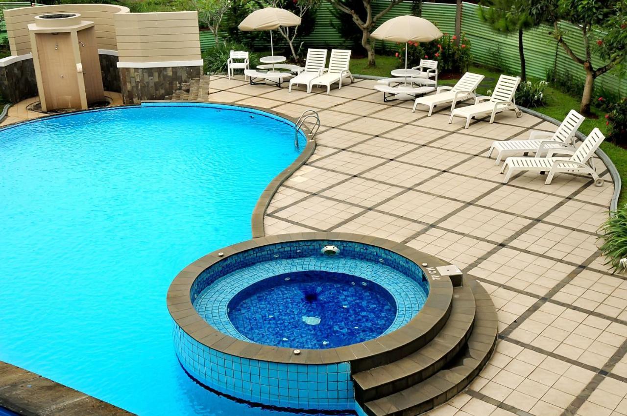 Marbella Suites Bandung Cimenyan Exteriör bild